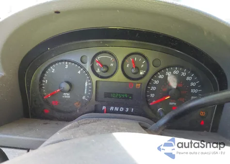 2004 Ford Freestar Ses z USA, uszkodzony, nr VIN 2FMDA57684BA80749